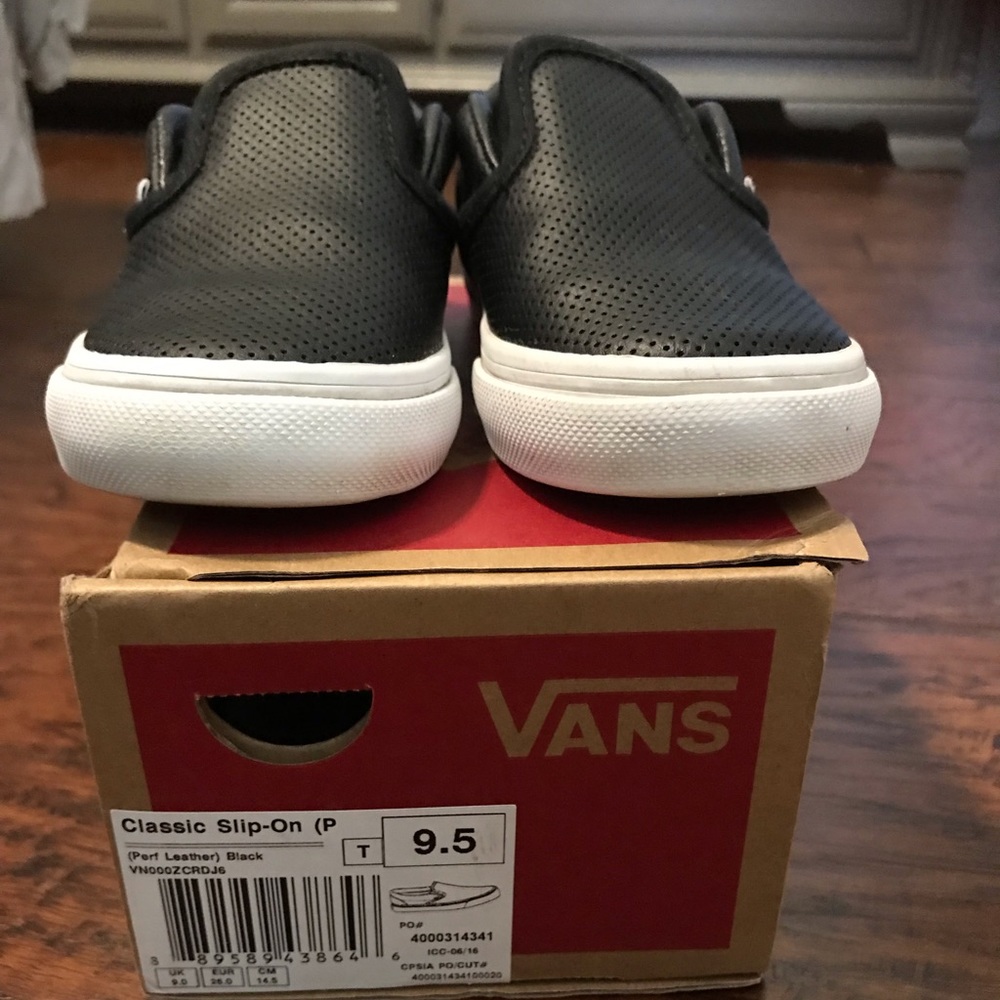 Vans Toddler Black Classic Slip-on Sz. 9.5